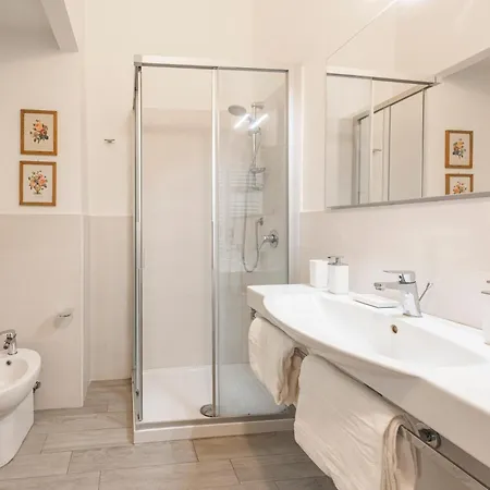 Lungarno - Free Parking Apartment Florence